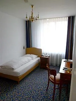 Готель & Backmulde
